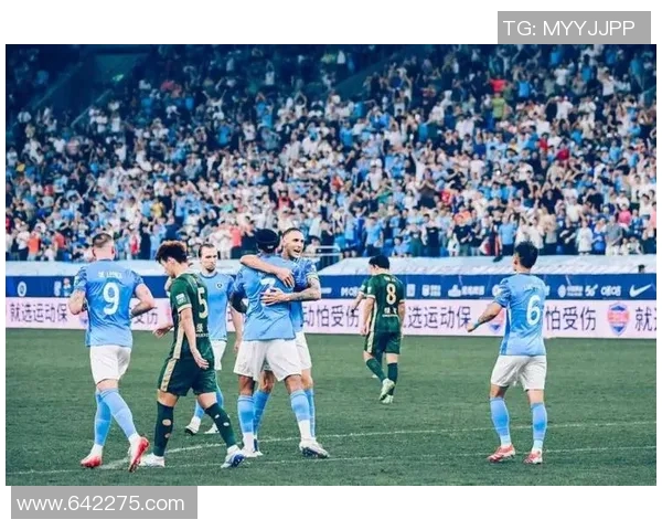 深圳足球队配合变革引发热议球迷期待新战术带来突破与进步